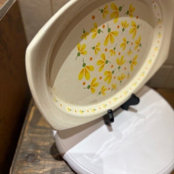 Brendan Erin Stone, Irish Buttercup, Oval Serving Platter / Dish, Arklow Ireland - Picture 2 of 7